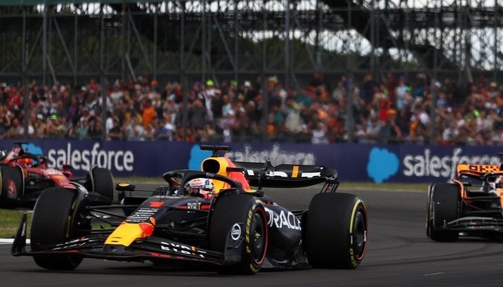 Verstappen imparable: sexta victoria consecutiva en el GP de Gran Bretaña y la octava de la temporada