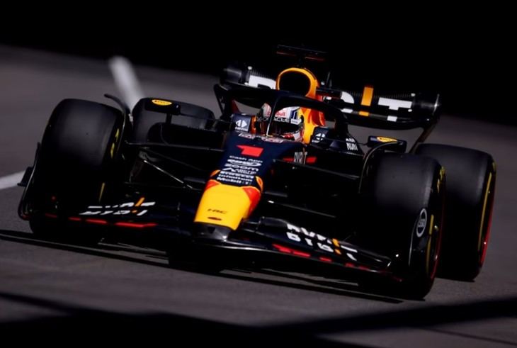 Max Verstappen marca la pauta el primer día del GP de Mónaco de F1