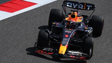 Verstappen domina el primer día de test en Baréin