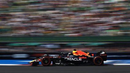 Verstappen logra la pole del GP de México