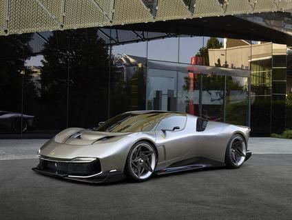 Ferrari desvela el KC23, un coche de carreras futurista con elementos aerodinámicos innovadores