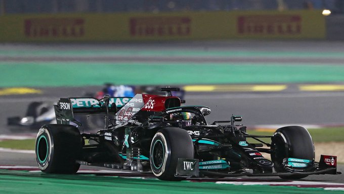 Hamilton aprieta el mundial y Alonso sube al podio 7 años después.
