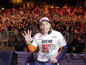 Marc Márquez agasajado en su pueblo natal, Cervera