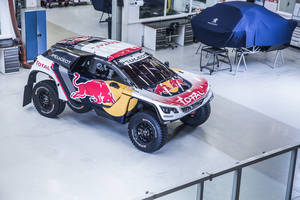 El Peugeot 3008 DKR muestra sus colores de guerra