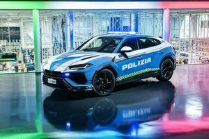 La Policía italiana recibe un Lamborghini Urus Performante para servicios especiales