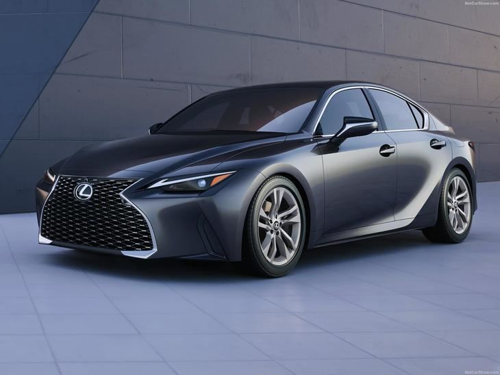 Lexus IS 2021 totalmente renovado