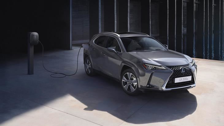 Nuevo Lexus UX 300e, incrementa su autonomía hasta 450 km