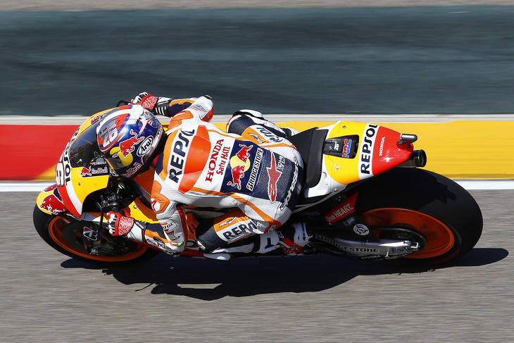 Márquez baja su propio récord y consigue la 'pole'