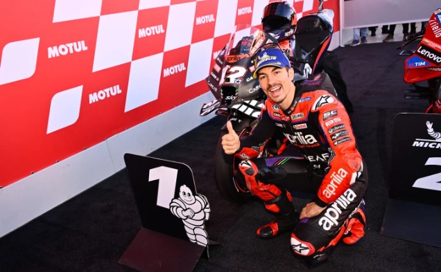 Maverick Viñales logra su primera pole position con Aprilia en el Circuit Ricardo Tormo