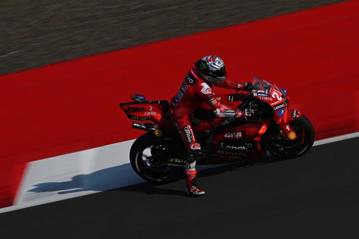 Enea Bastianini sorprende con un registro de récord en la primera jornada del GP de Indonesia