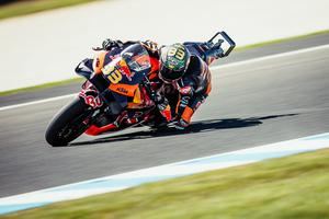 Brad Binder lidera el primer día del Gran Premio de Australia de MotoGP
