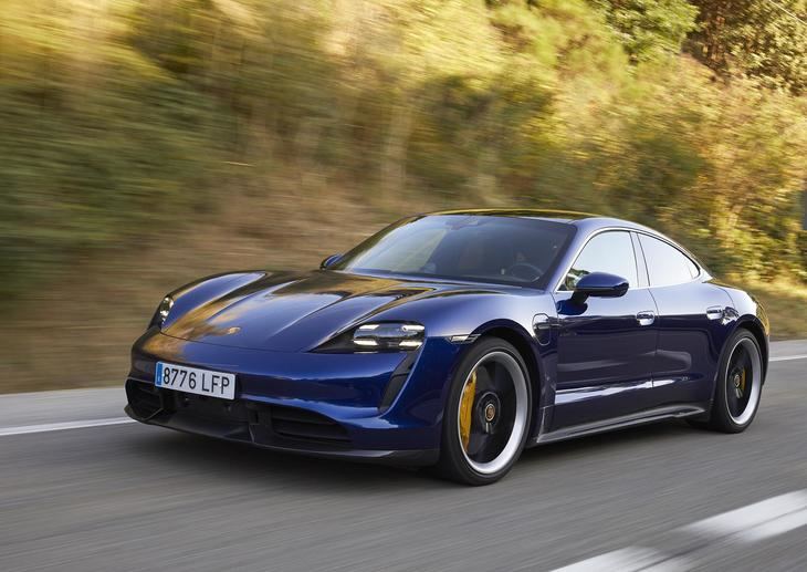 Porsche Ibérica lanza el programa Move-On, exclusivo para clientes de Taycan