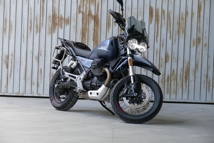 Probamos la Moto Guzzi V85TT, Una moto para viajar con espirito aventurero