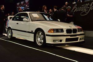 Cinco BMW E36 M3 Lightweight del fallecido actor Paul Walker subastados