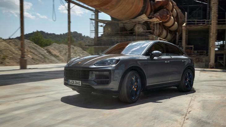 El nuevo Porsche Cayenne Turbo E-Hybrid ya está aquí