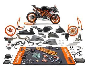 KTM RC 390R, dirigida a la competición