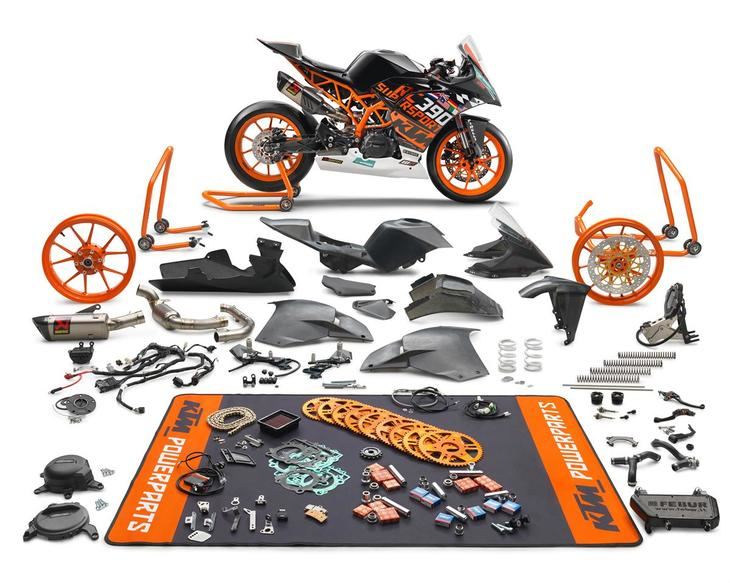 KTM RC 390R, dirigida a la competición