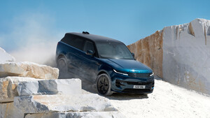 El Range Rover Sport se pasa al eléctrico con 550 CV, 850 Nm y 609 km de autonomía