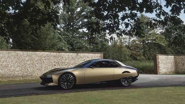 DS Automobiles rinde homenaje al SM con el SM TRIBUTE