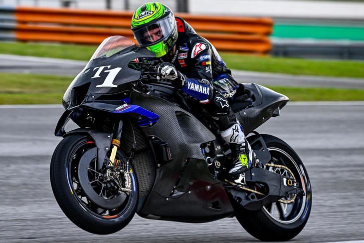 Crutchlow marca la pauta el primer día en el Shakedown de MotoGP en Sepang