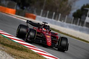 Leclerc manda en la segunda jornada de pretemporada