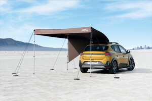 El nuevo accesorio de Dacia convierte tu coche en una pequeña camper en pocos minutos