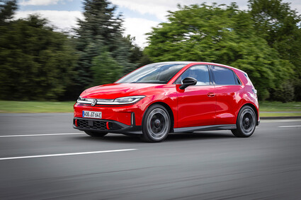 El Volkswagen Polo GTI cambia la gasolina por electricidad: 226 CV y 30.500 euros