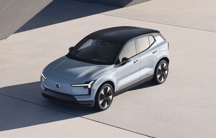 Volvo amplía su oferta de vehículos eléctricos con el nuevo EX30