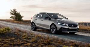 Volvo actualiza la imagen del V40