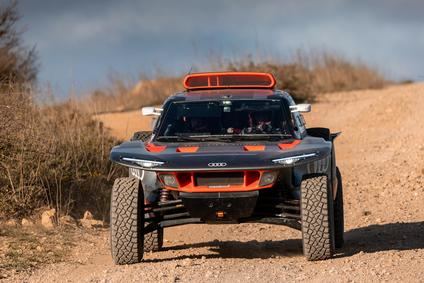 El Audi RS Q e-tron se reinventa para conquistar el Dakar 2024