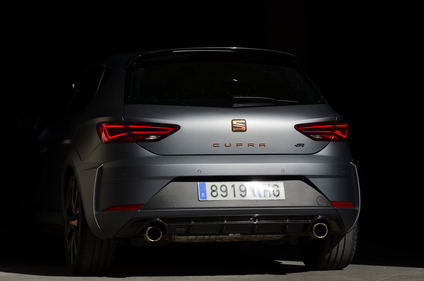SEAT León CUPRA R, la exclusividad hay que pagarla