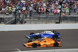 Indy 500: Alonso rompe a falta de 20 vueltas