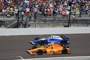 Indy 500: Alonso rompe a falta de 20 vueltas