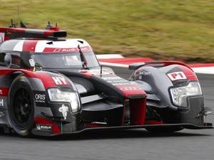 Pole de Audi por milésimas sobre Porsche