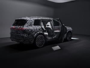 Audi Q9: el SUV de lujo que convierte el interior en una experiencia de primera clase