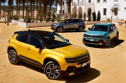 El Jeep Avenger amplia su gama con la versión e-Hybrid