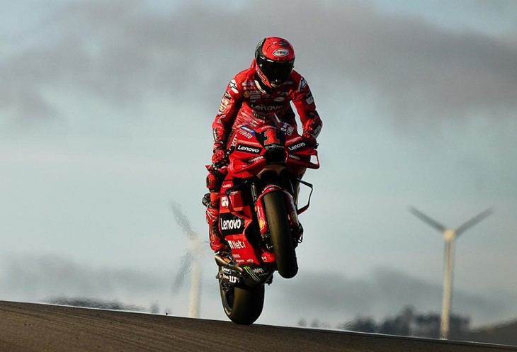 “Pecco” Bagnaia termina liderando los dos días de test de MotoGP en Portimao