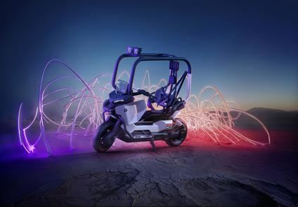 BMW Motorrad desvela su innovadora Vision CE para la movilidad urbana eléctrica