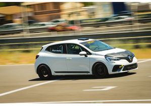 Los Clio RSR preparados para competir