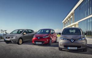 Renault ZOE eléctrico frente al Renault Clio y Seat Ibiza de gasolina