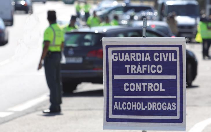 La DGT incrementa los controles de alcohol y drogas