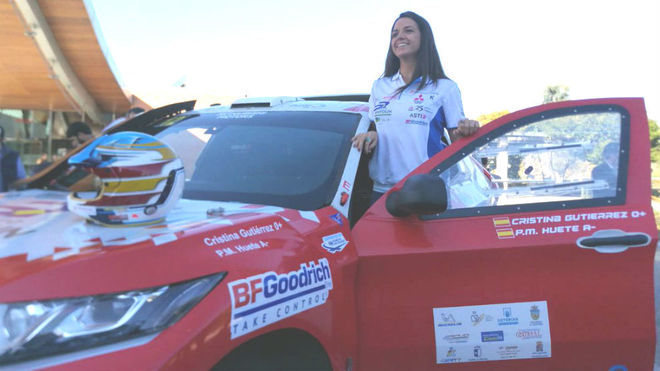 Cristina Gutierrez en el Dakar 2019 con Mitsubishi