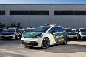 CUPRA Born e-Boost: el nuevo aliado de la Guardia Civil con 231 CV