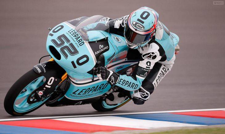 El británico Kent gana la primera carrera de la jornada (Moto 3)