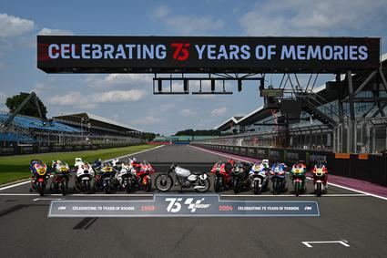 MotoGP celebra 75 años con diseños retro en Silverstone