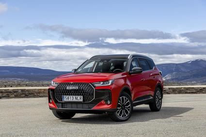EBRO s700 HEV: el SUV híbrido que hemos probado en Madrid y apunta directo al corazón del mercado