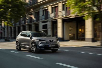 El nuevo Mitsubishi eléctrico llega a Madrid: 220 CV, 630 km de autonomía y batería de 87 kWh