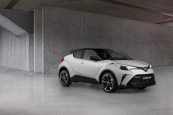 Nuevo Toyota C-HR GR Sport ya en España por 30.490 € o 230 € al mes