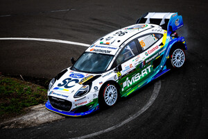 Carlos Sainz y Luis Moya vuelven a la acción con el Ford Puma Rally1 híbrido en Asturias