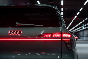 Audi Q9: una primicia mundial que convierte los pilotos traseros en pantallas inteligentes